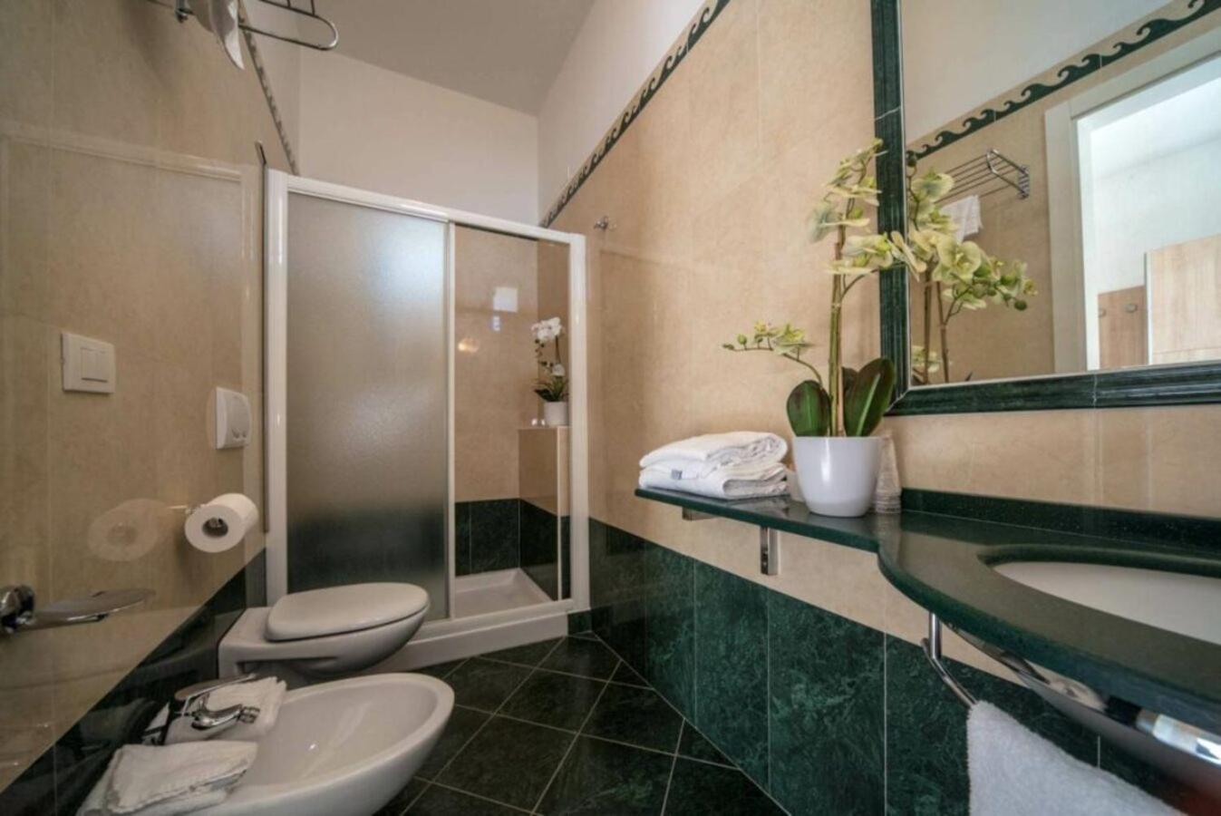 Hotel Bellevue Cattolica Dış mekan fotoğraf