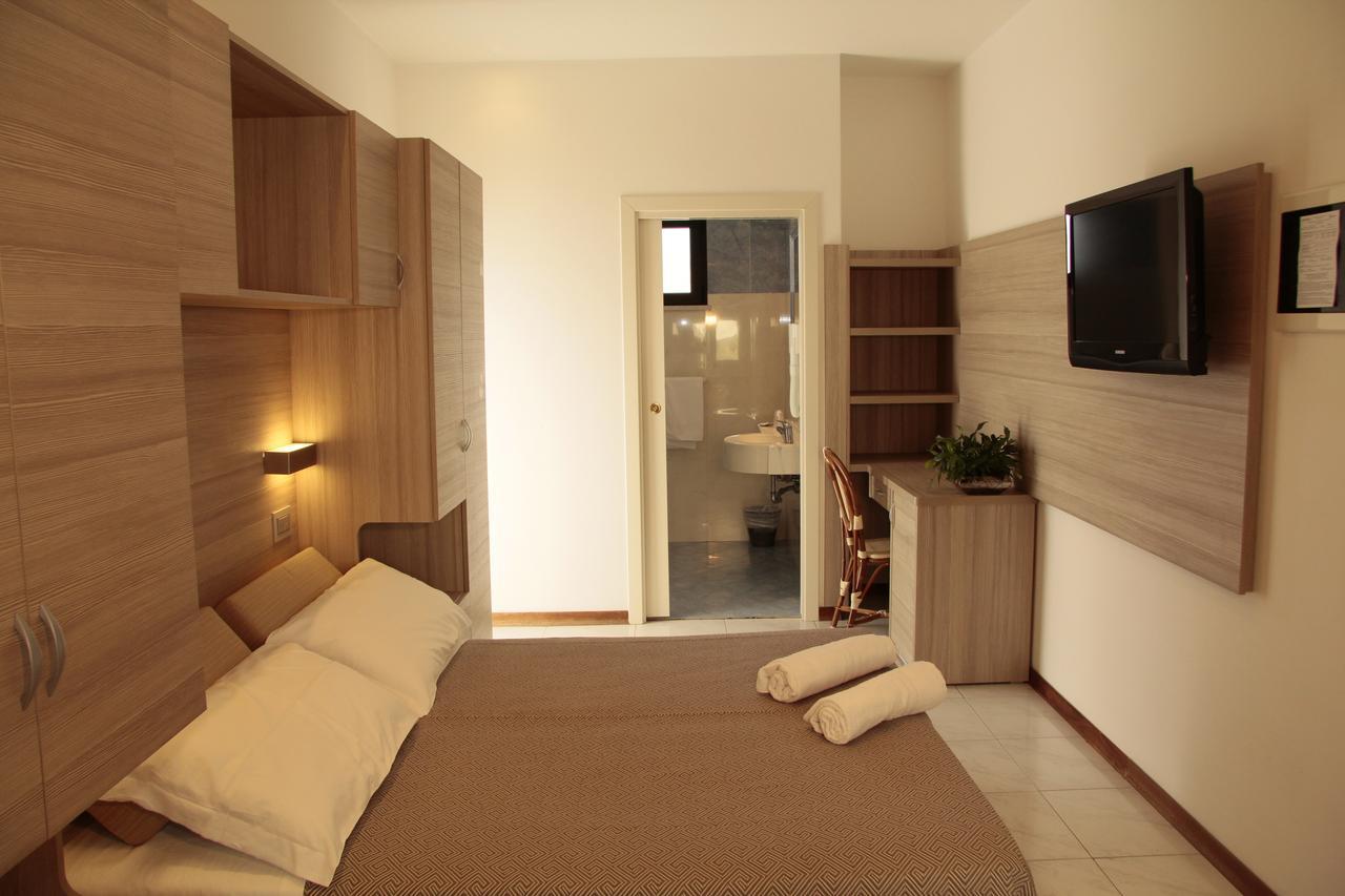 Hotel Bellevue Cattolica Dış mekan fotoğraf